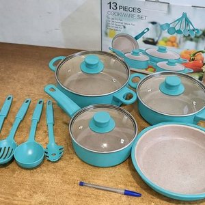 Lote anterior: Set de Cocina Turquesa Esmaltado 13 Piezas con Tapas de Vidrio