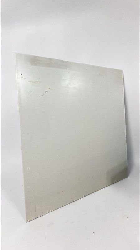 Chapa MDF en Negro y Blanco para Pared