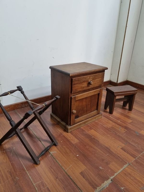 Muebles de Mesa y Banquito en Madera con Metal - imagen 2