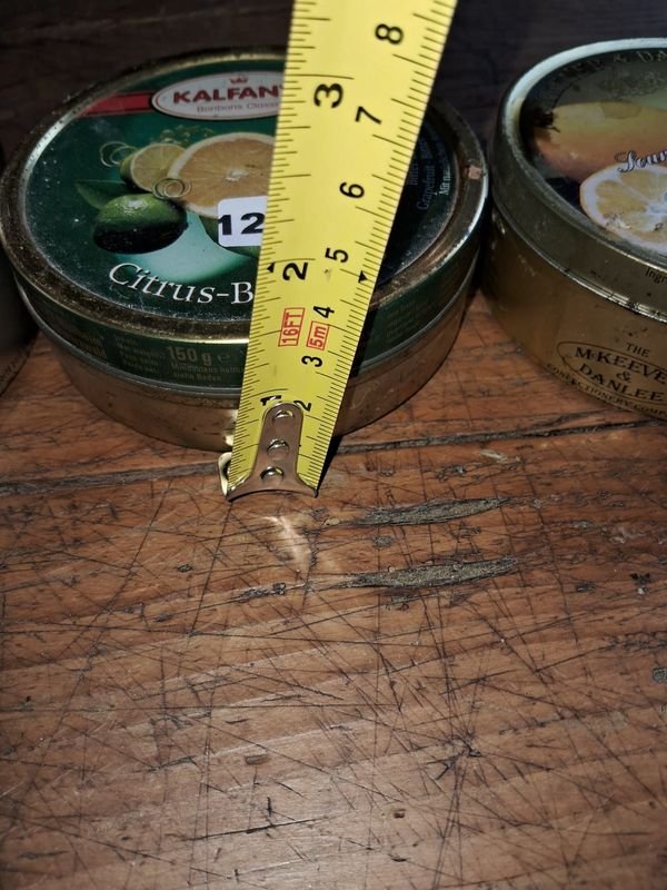 Lote de 3 latas coleccionables de golosinas - imagen 3