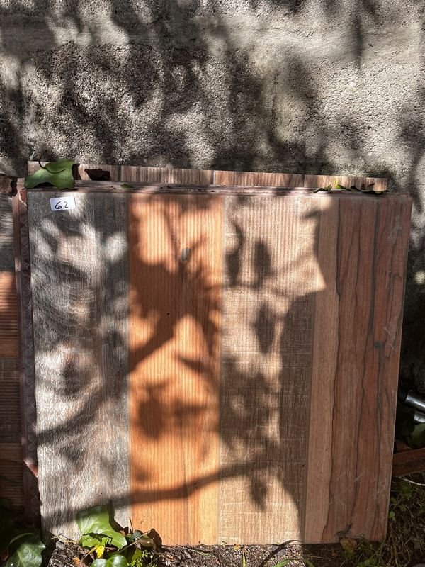 Porcelanato Tipo Parquet 60x60 cm