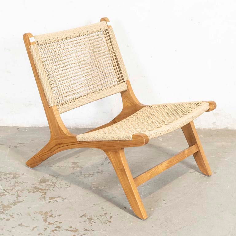 Butaca Baja de Diseño Importada con Asiento y Respaldo en Cordel