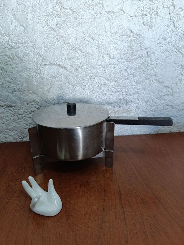 Olla con Soporte de Acero Inoxidable - imagen 1