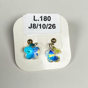 Lote anterior: Par de Colgantes Florales en Plata con Piedras Refrescantes