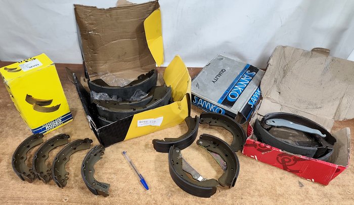 Patines de freno para Nissan Sunny, Frontier, Chevrolet Astra y Vectra/Kadett - imagen 2