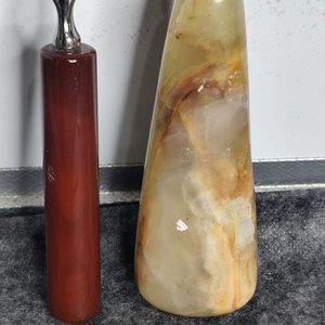 Dos Abrecartas con Mangos de Piedra y Bronce - imagen 2