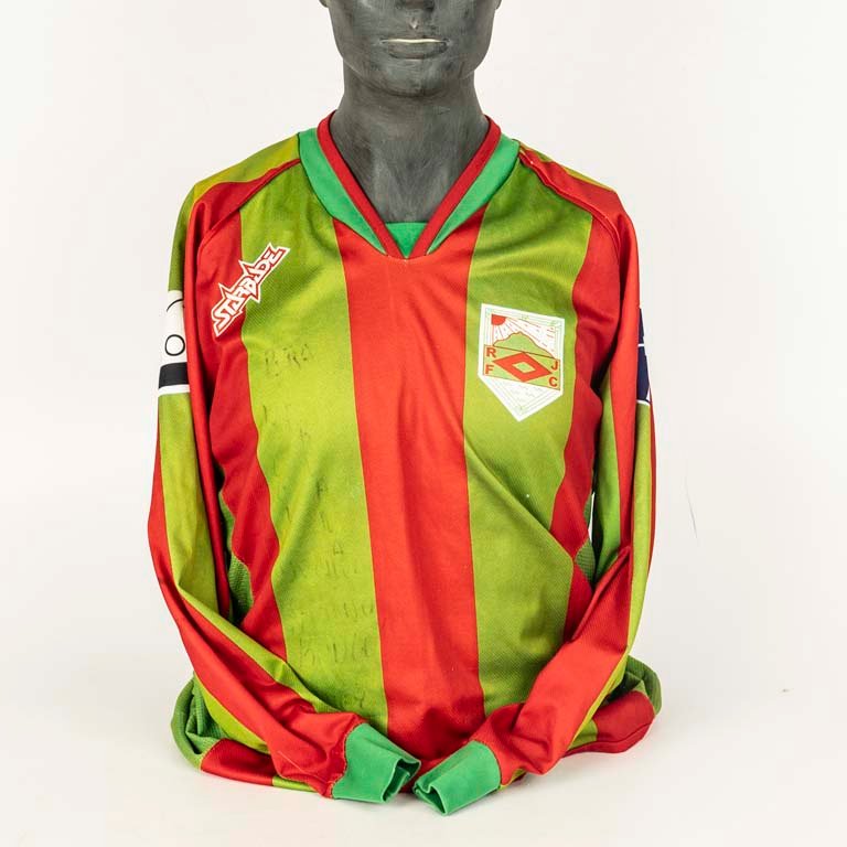 Lote siguiente: Camiseta Vintage de Rampla Juniors por Starbade