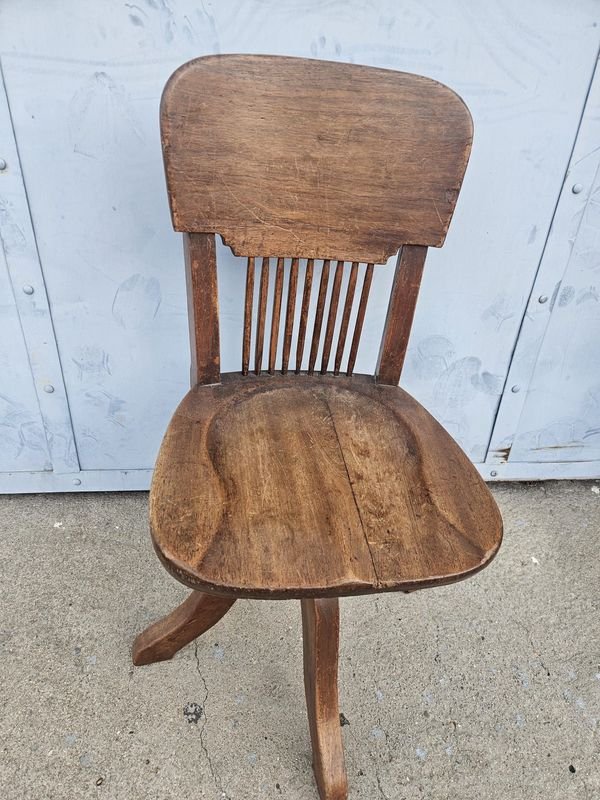 Silla giratoria antigua en madera - imagen 6