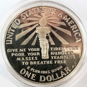Medalla Conmemorativa Estatua de la Libertad 1986 - Bronce - imagen 2
