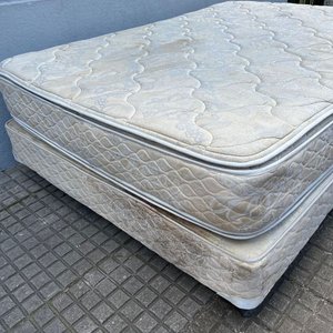 Sommier de 2 Plazas con Colchón Capitoné - imagen 5