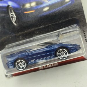 Hot Wheels Camaro '95 Edición Especial Fifty - imagen 2