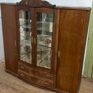 Lote anterior: Cristalero antiguo de madera a restaurar