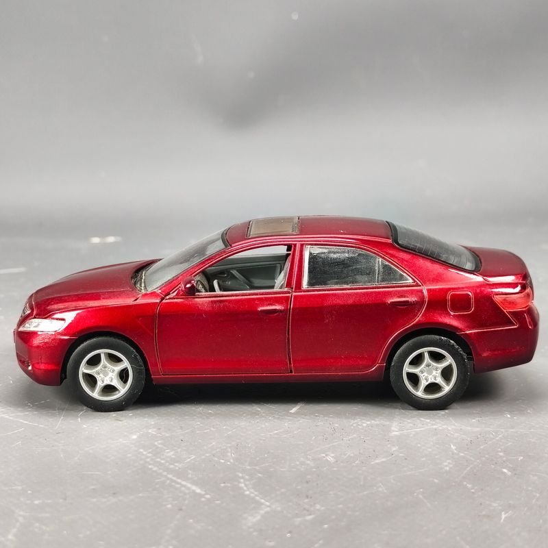 Modelo de coche a escala 1/32 de Toyota Camry en metal - imagen 8