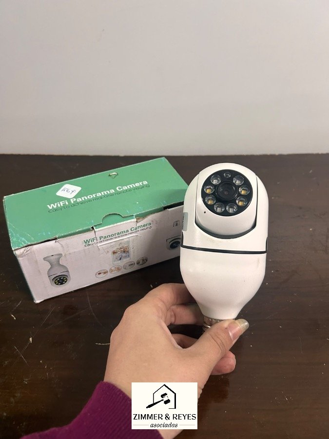 Cámara de Seguridad Wi-Fi Tipo Bombilla con Visión Nocturna