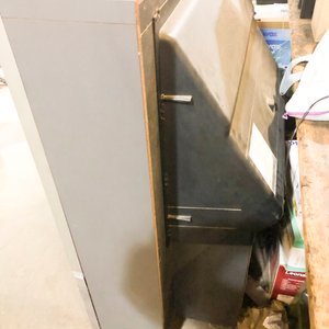 Televisor Antiguo Philips de 55 Pulgadas con Parlantes y Rueditas - imagen 3