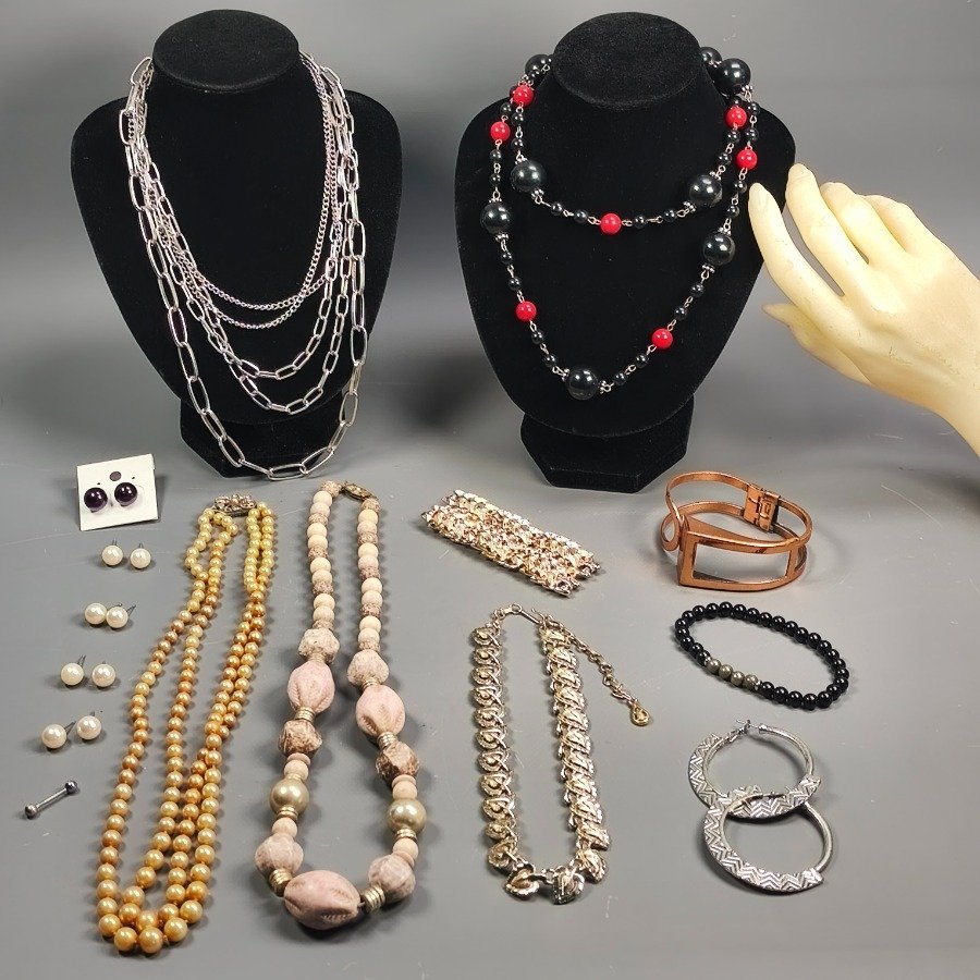 Item 16346 - Image 3