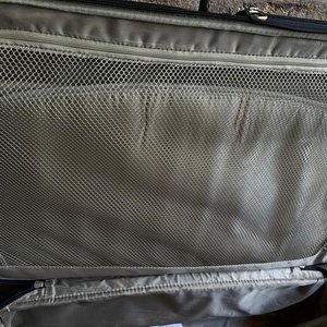 Valija Samsonite Negra Grande con Ruedas - imagen 7