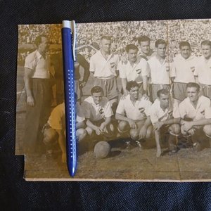 Fotografía de Prensa Histórica: Plantel Campeón Uruguayo 1950 - Club Nacional de Football - imagen 2