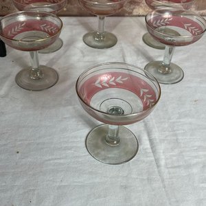 Juego de 6 Copas de Cristal Labrado con Detalle Rosa y Dorado - imagen 6