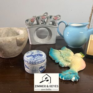 Lote de Objetos Decorativos: Mortero, Jarra, Pájaro y Más - imagen 1