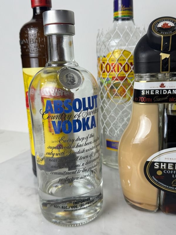 Gran lote de bebidas alcohólicas de alta calidad - imagen 3