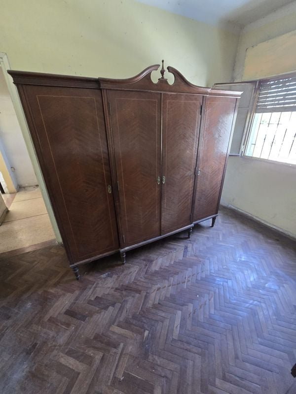 Item 852099 - Image 1