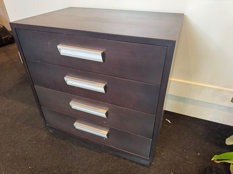 Item 829221 - Image 0