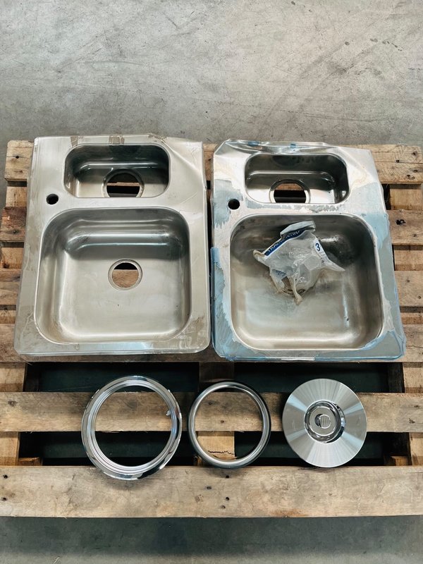 Lote de 3 Bachas de Acero Inoxidable y Papelera de Mesada - imagen 1
