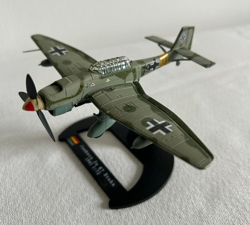 Bombardero Alemán Junkers Ju 87 Stuka Escala 1:72 Segunda Guerra Mundial