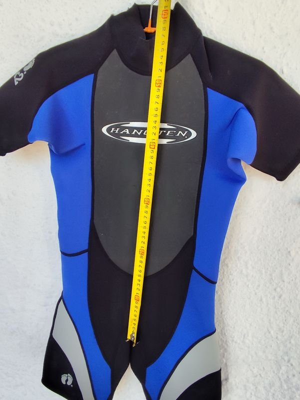 Traje de neopreno para niños de talla M de la marca Hang Ten - imagen 12