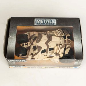 Batimovil The Dark Knigth colección Metals Die Cast en su caja original. - imagen 2