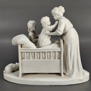 Grupo en Porcelana Biscuit Sellado: Madre con Niños y Gato - imagen 11