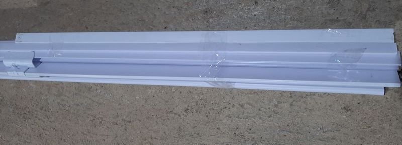Puerta de PVC plegable sin uso - imagen 2