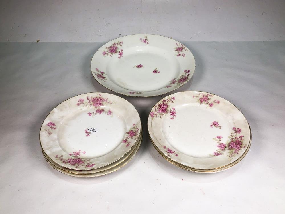 Set de 7 Platos de Porcelana Blanca Floral Limoges con Borde Dorado