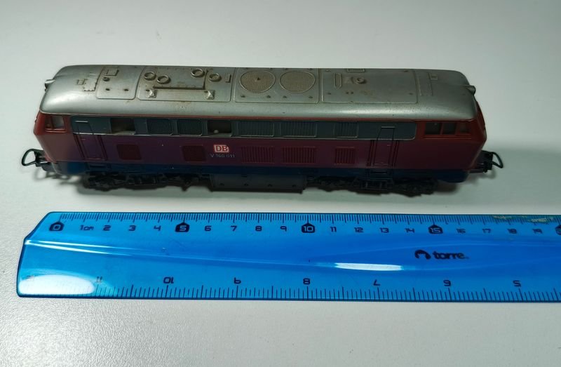 Locomotora motorizada DB V 160 011 a escala HO - imagen 2