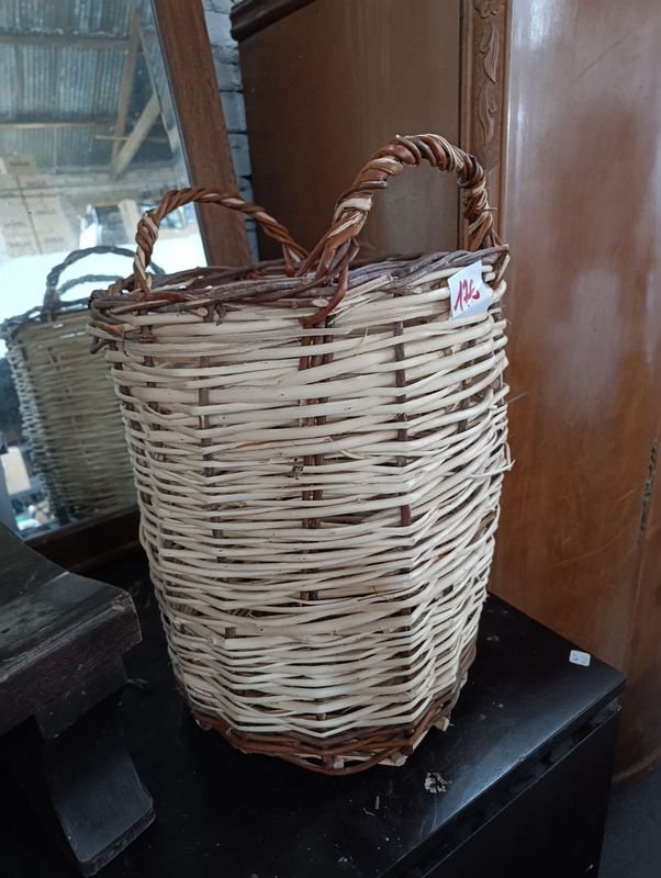Cesto de Mimbre Artesanal Alto 50 cm Diámetro 35 cm