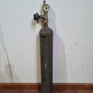 Lote anterior: Antigua Garrafa de Oxígeno o CO2 con Manómetro - Ideal Coleccionismo Industrial