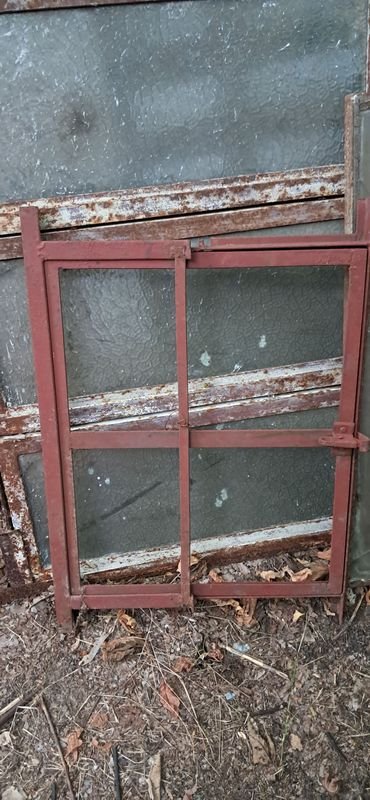 Item 880864 - Image 1