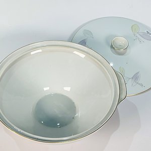 Sopera Cónica de Porcelana Bavaria con Decoración de Hojas - imagen 2