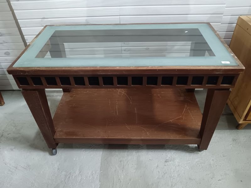 Item 880004 - Image 0