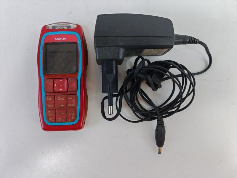 Lote anterior: Celular Nokia Prende - Equipamiento de Tecnología
