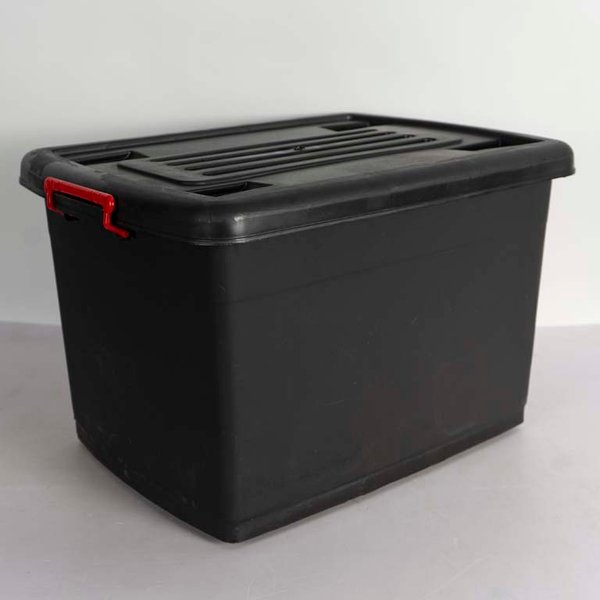 Organizador de Plástico Negro Apilable con Tapa y Ruedas - 95 Litros