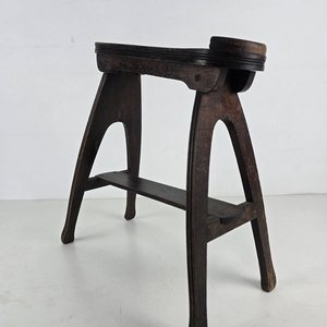Zapatero Astro Húngaro de Madera Oscura - imagen 4