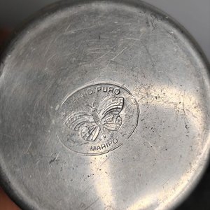 Porrón de Aluminio Sellado con Etiqueta y Tapa de Bronce - imagen 5