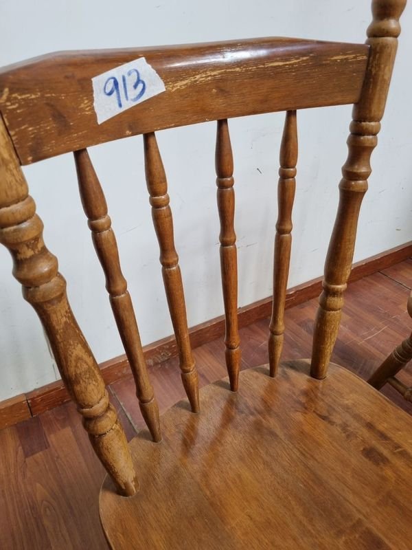 Dos Sillas De Madera Antiguas - imagen 4