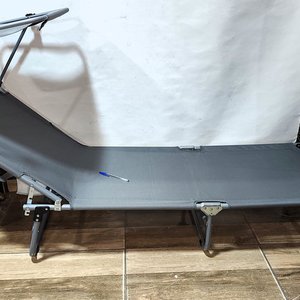 Reposera/Catre Plegable Gris con Techo y Múltiples Posiciones - Nueva en Caja - imagen 4