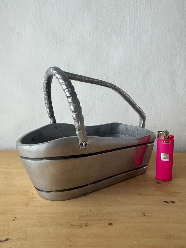 Cesta Soporte para Botella en Peltre con Asa