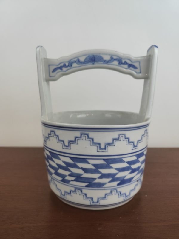 Item 852030 - Image 1