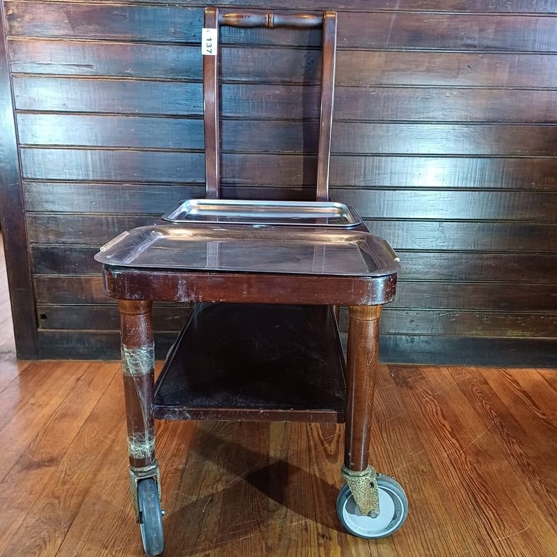 Mesa de Servicio con Ruedas y Bandejas - imagen 7