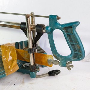 Sierra Manual Ingletadora para Cortes Precisos - imagen 7